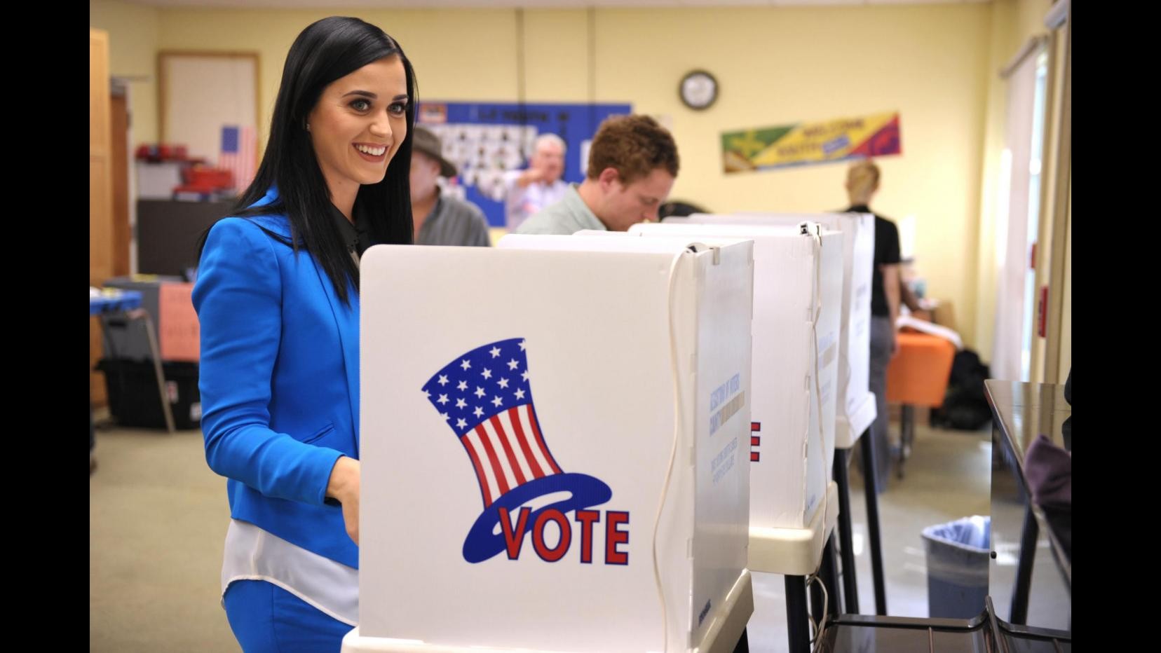 Usa 2012, Katy Perry è enstusiasta per Obama e i fan la emulano