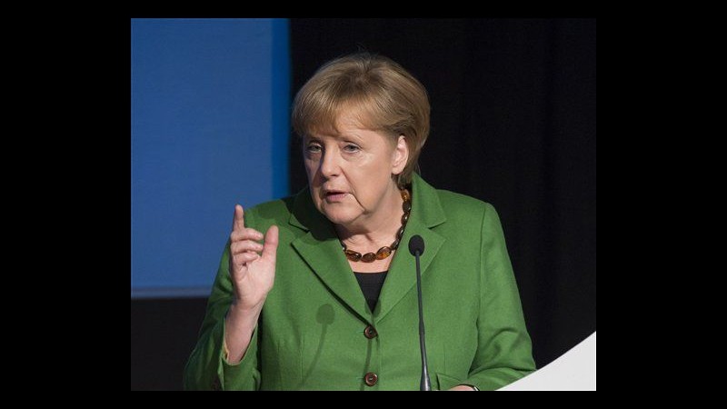 Germania, Merkel: Cristianesimo la religione più perseguitata. È polemica