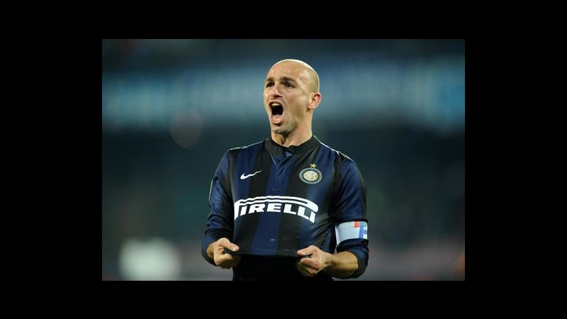Stampa inglese:Chelsea-Manchester Utd sulle tracce di Cambiasso