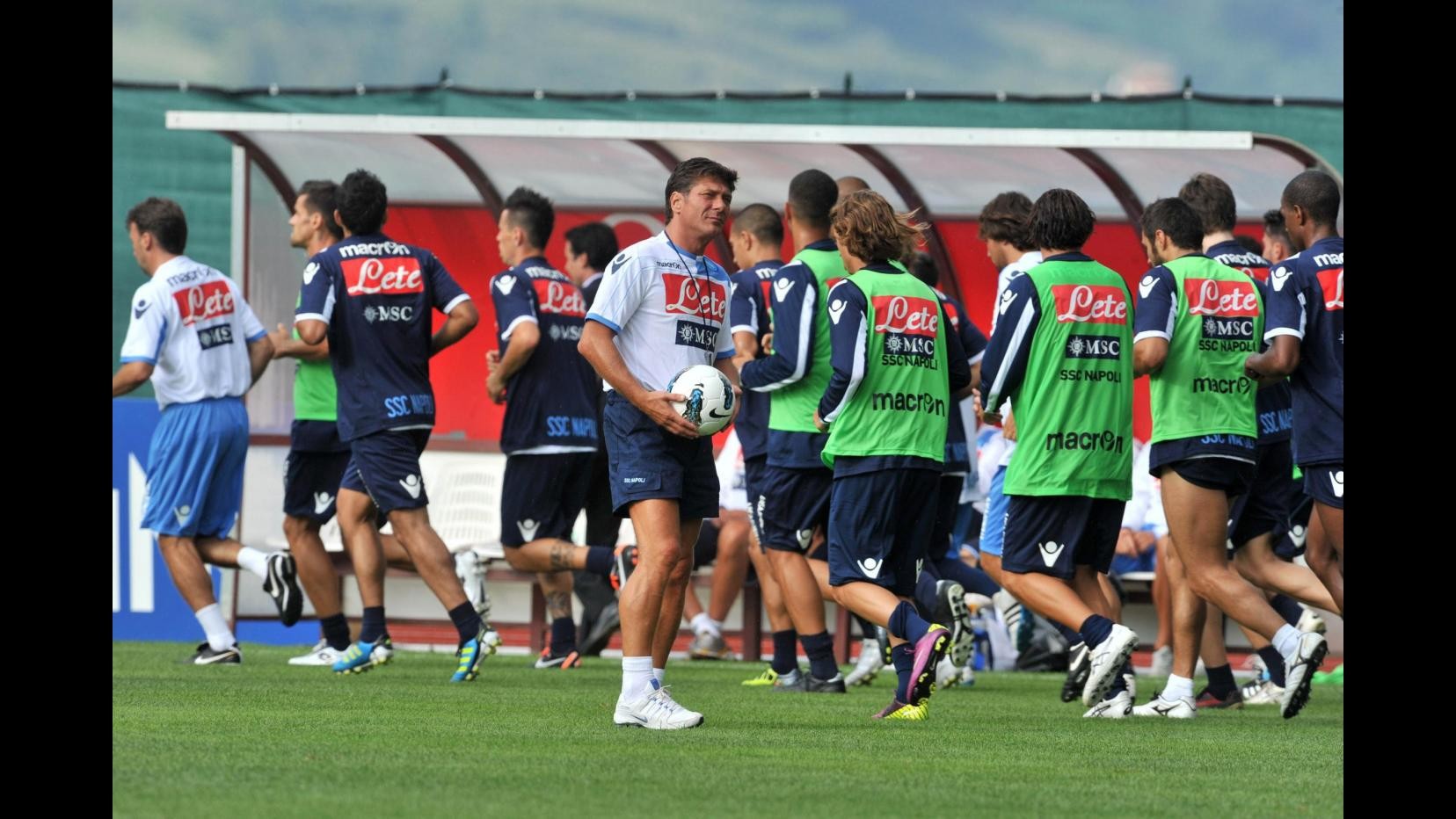 Napoli, lavori S.Paolo ok. Si rivede Mazzarri, a parte Hamsik e Zuniga