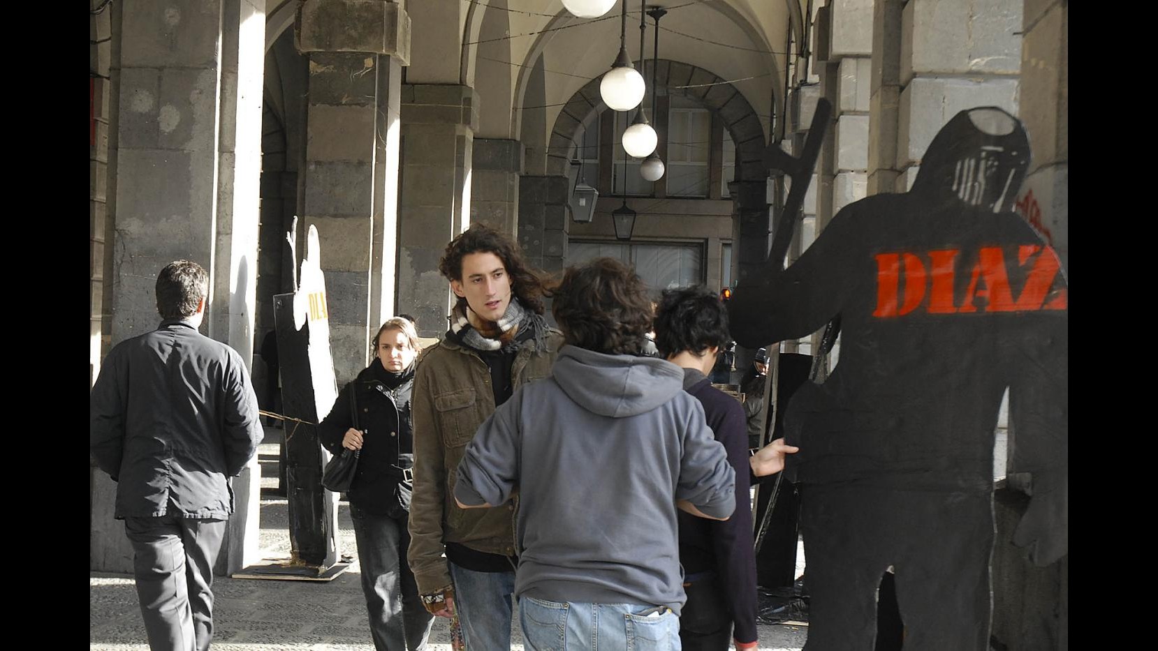 G8, Agnoletto: Meglio tardi che mai arresti per notte Diaz
