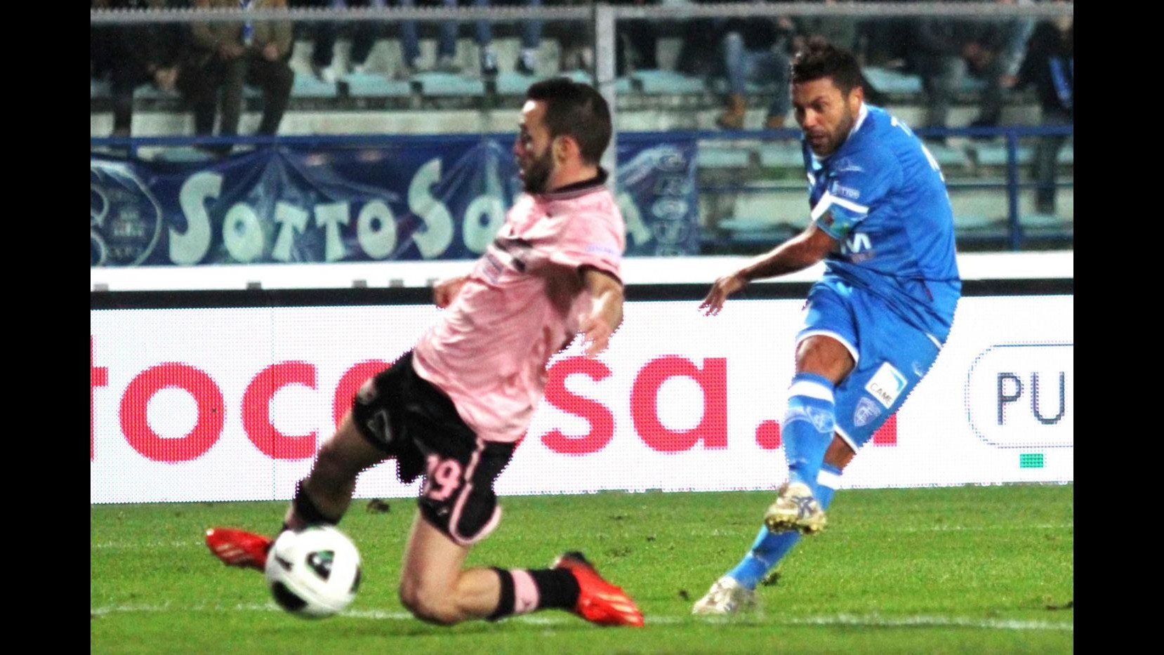 Serie B: Tavano risponde a Lafferty, Empoli-Palermo 1-1