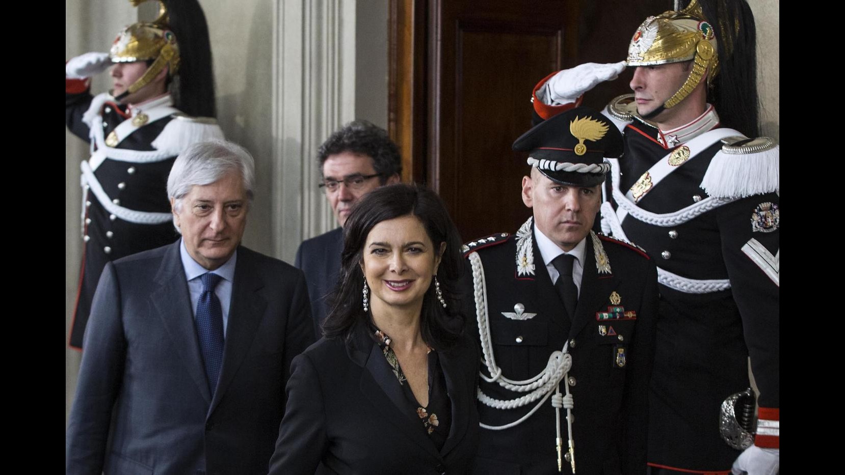 Schermaglie Boldrini-M5S sui social. Grillo: Scomparso tweet Boldrini