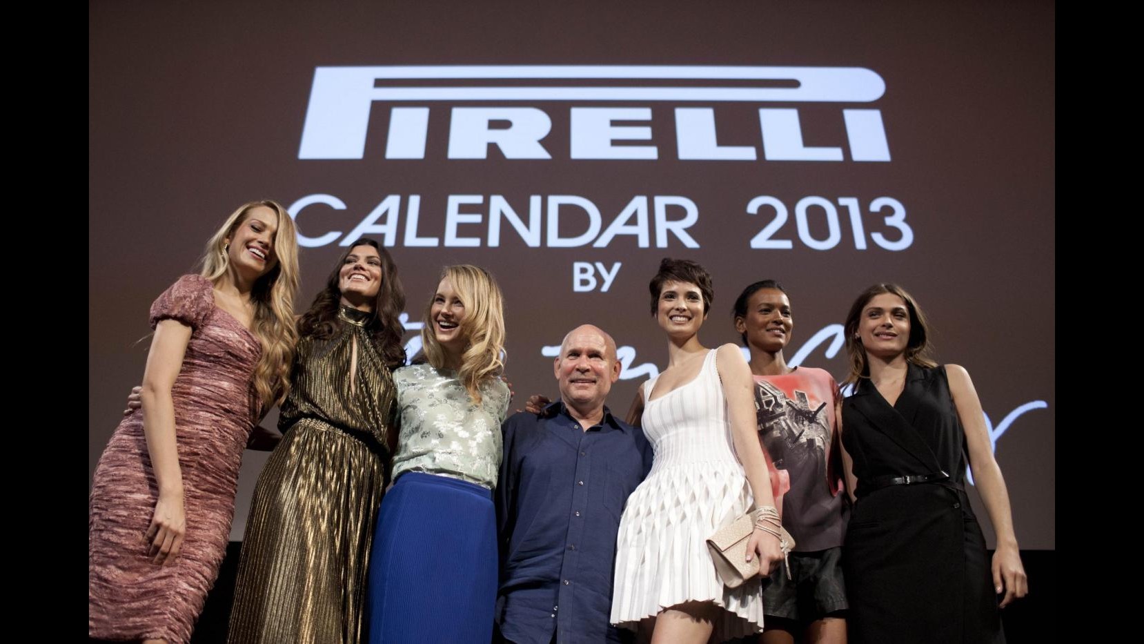 Brasile, Sophia Loren madrina del calendario Pirelli 2013