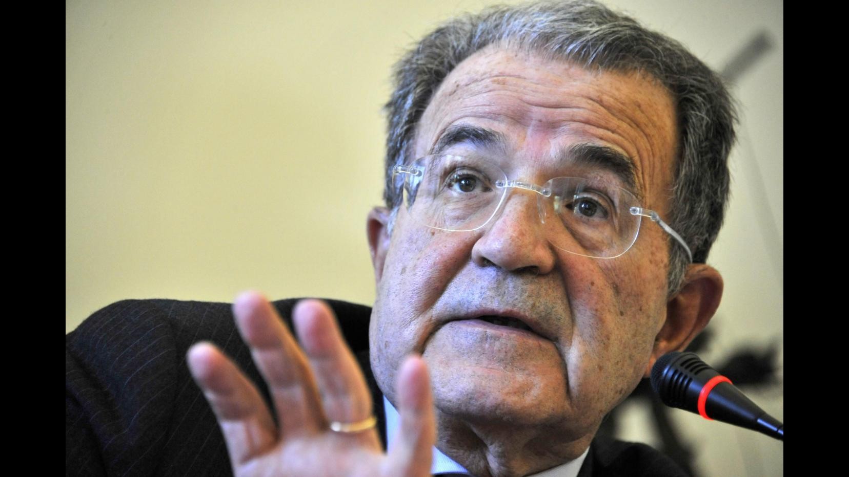 Prodi scuote Letta: Non abbia paura, tenti una sortita