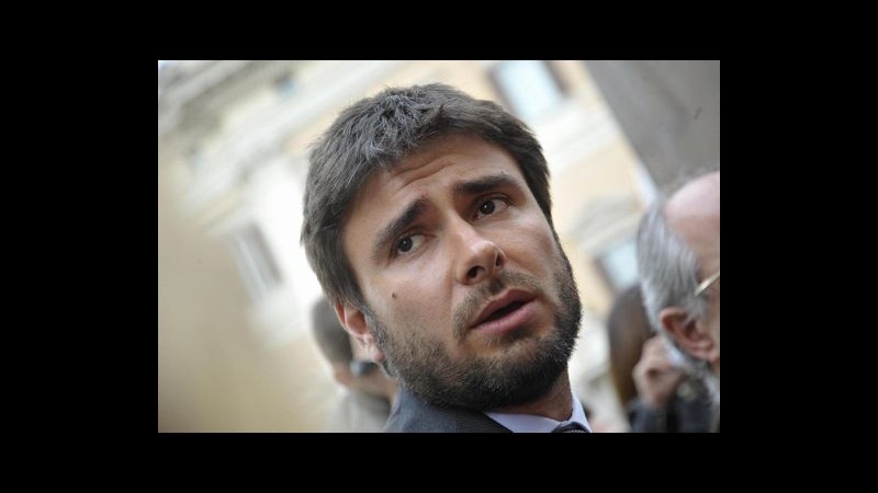 Di Battista (M5S): Non sono banale come Renzi