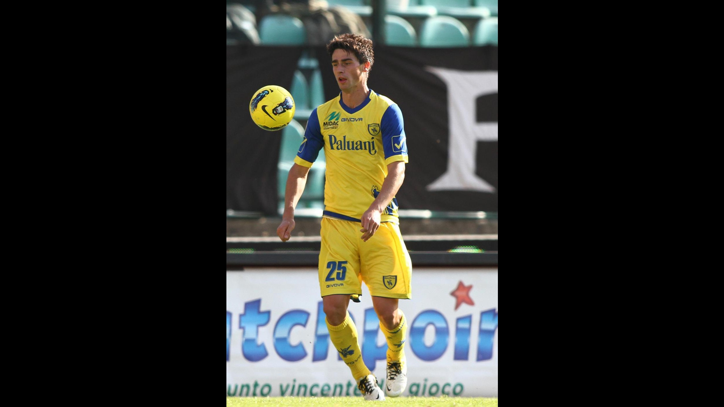 Chievo, risentimento al retto femorale per Vacek