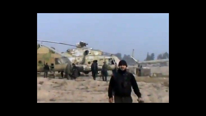 Siria, ribelli conquistano base elicotteri del regime vicino Damasco
