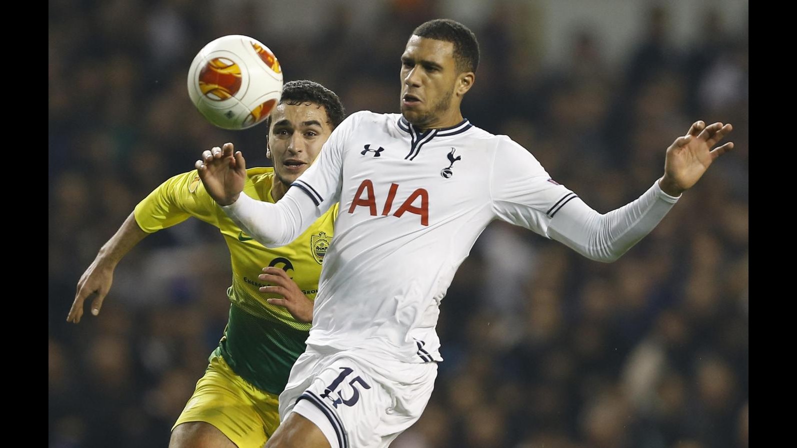 Stampa Gb: Napoli insiste per Capoue, Raiola tratta con Tottenham