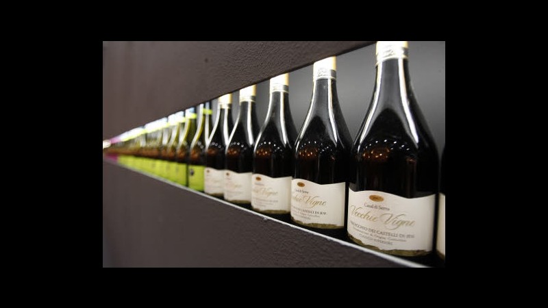 Vino, Coldiretti: In Cina si beve più rosso che in Italia