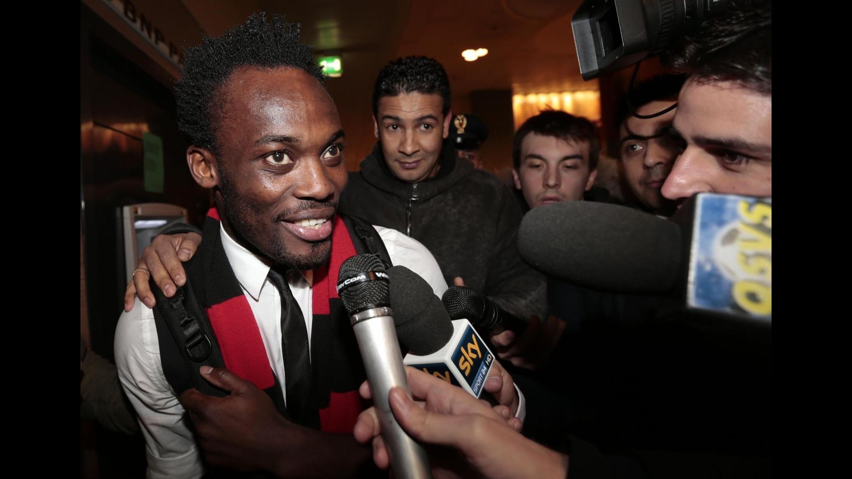 Essien: Sognavo di giocare nel Milan, Mou mi ha incoraggiato. Galliani: Nessun problema fisico