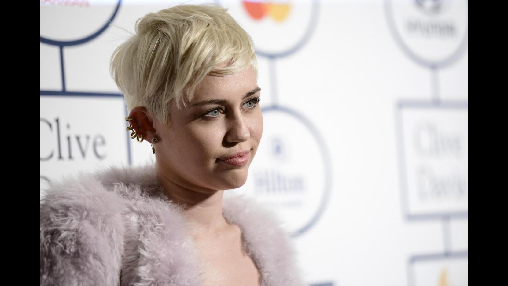 Miley Cyrus e Madonna canteranno insieme in show acustico