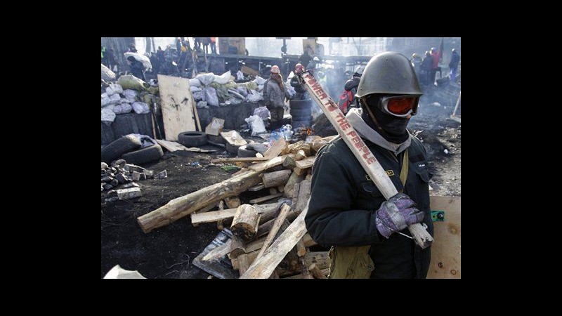 Ucraina, presidente accetta cancellare legge contro proteste