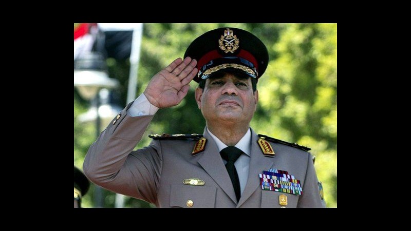 Egitto, riunito Consiglio supremo esercito: discute candidatura el-Sissi?