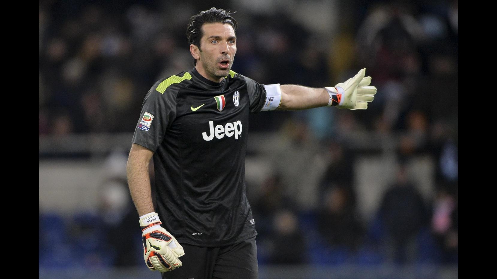 Buffon: Campanello d’allarme per la Juve? Fa sorridere, Roma è forte ma abbiamo solo 2 punti in meno