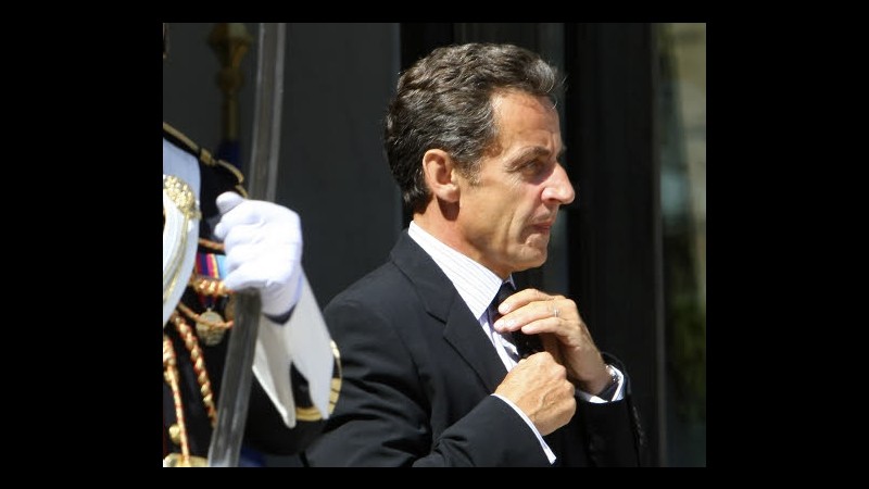 Francia, fondi illegali da erede L’Oreal: Sarkozy in tribunale