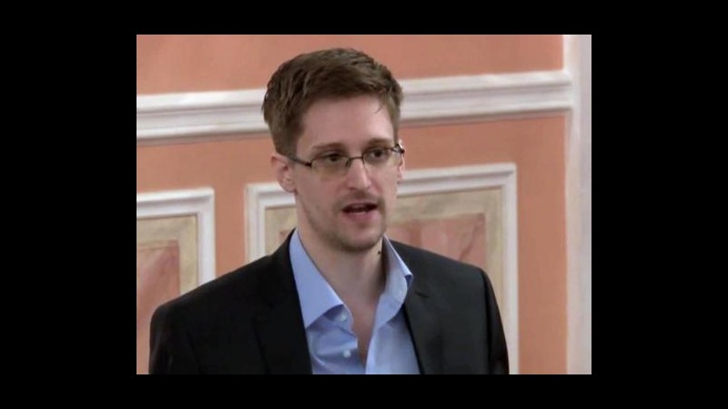 Caso Nsa, Snowden a tv tedesca: Da Usa anche spionaggio industriale