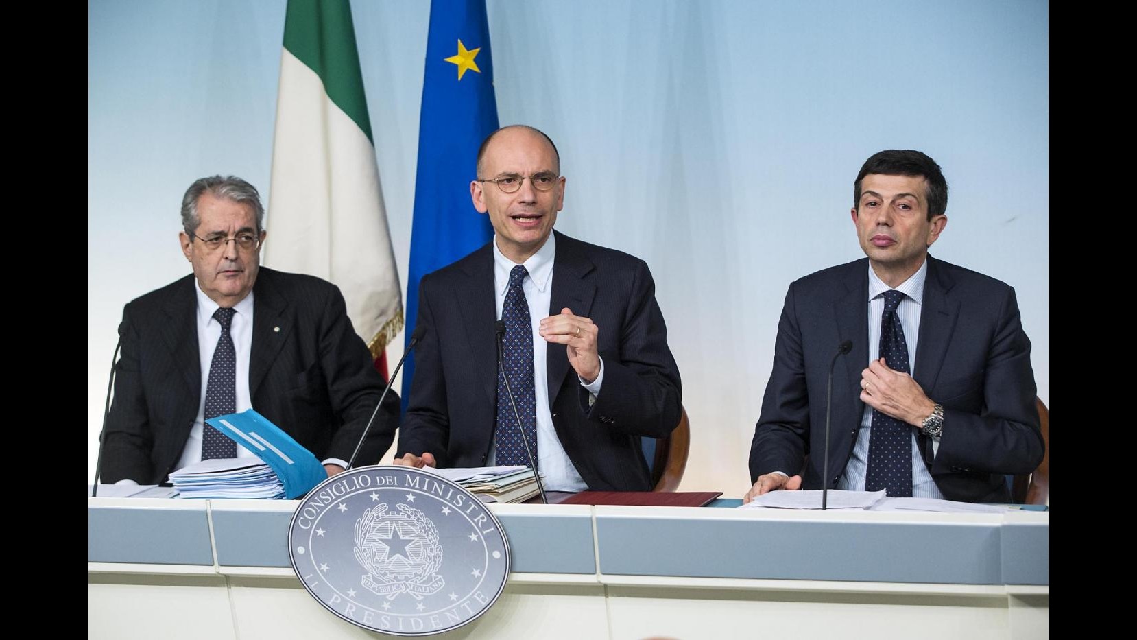 Dal Cdm via libera a privatizzazioni Poste e Enav. Letta: No taglio detrazioni