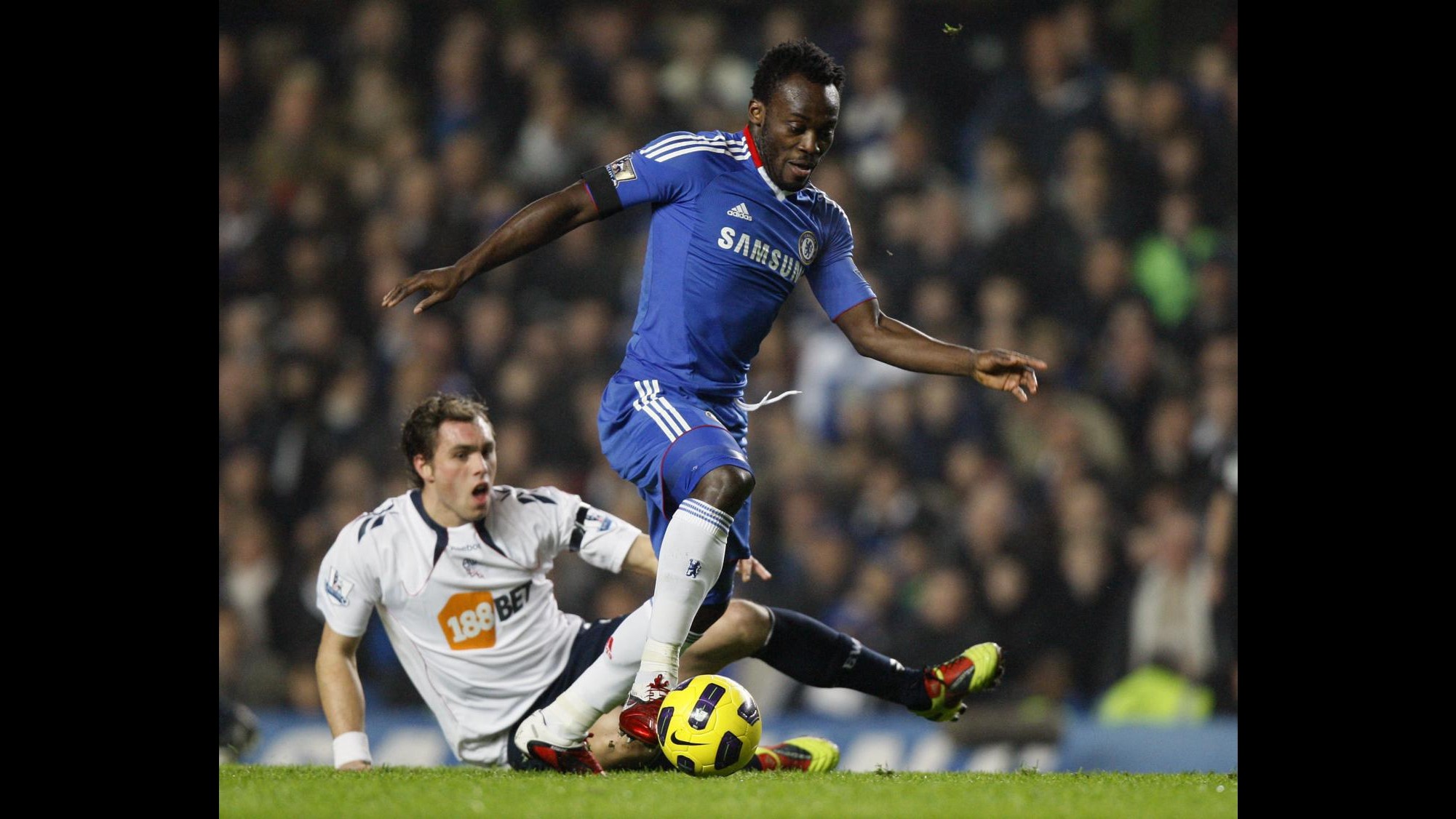 Colpo Milan, preso Essien dal Chelsea: arriva in serata a Malpensa