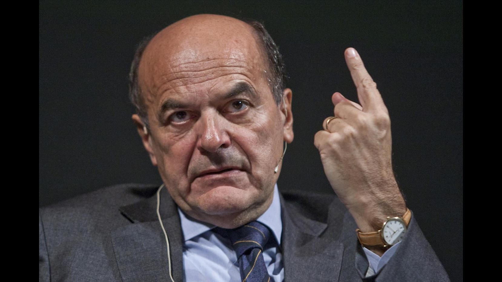 Primarie, Bersani contestato a Cagliari da alcuni lavoratori Alcoa