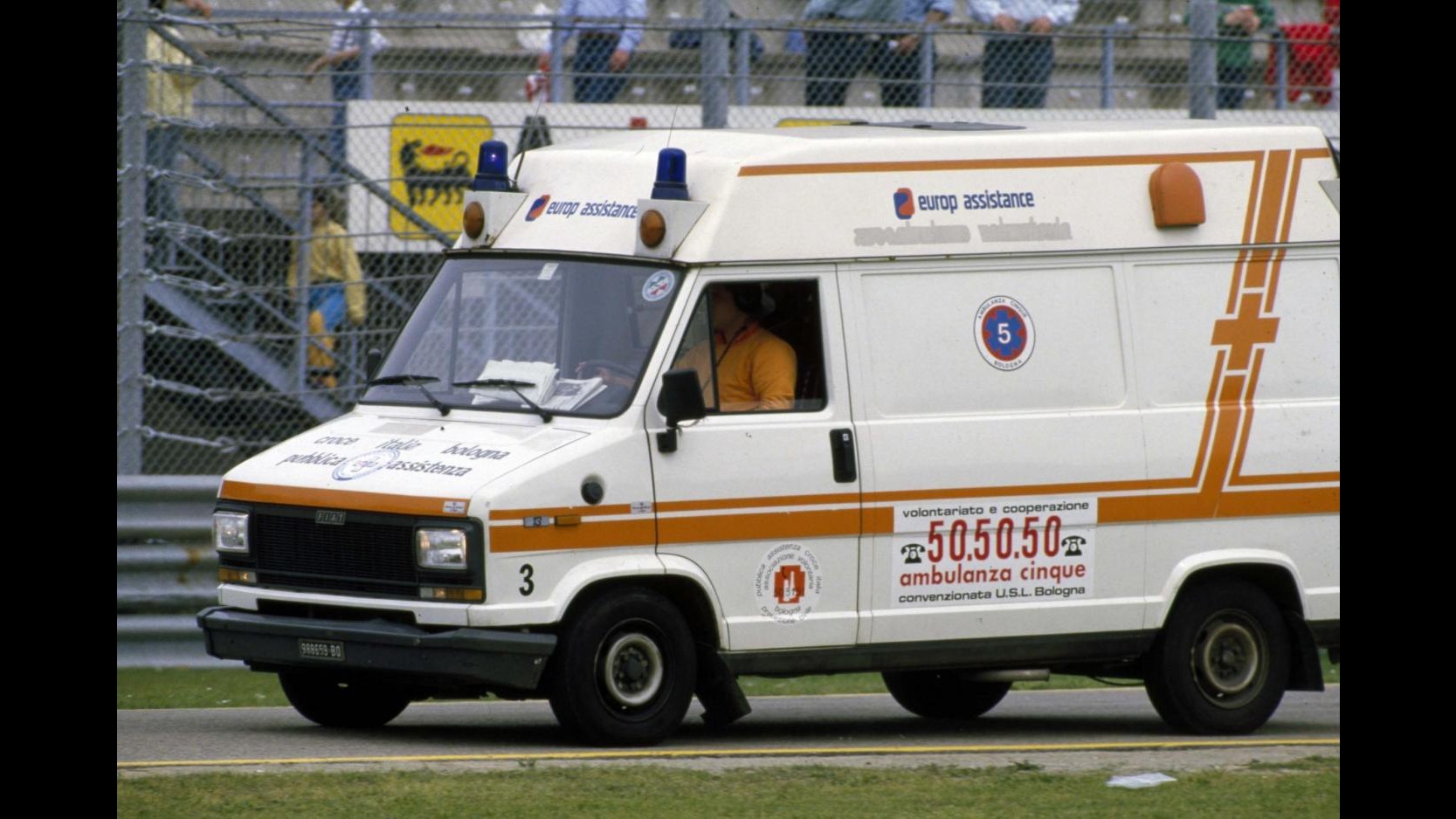 Imola, uomo trovato bruciato vicino autodromo, in corso indagini