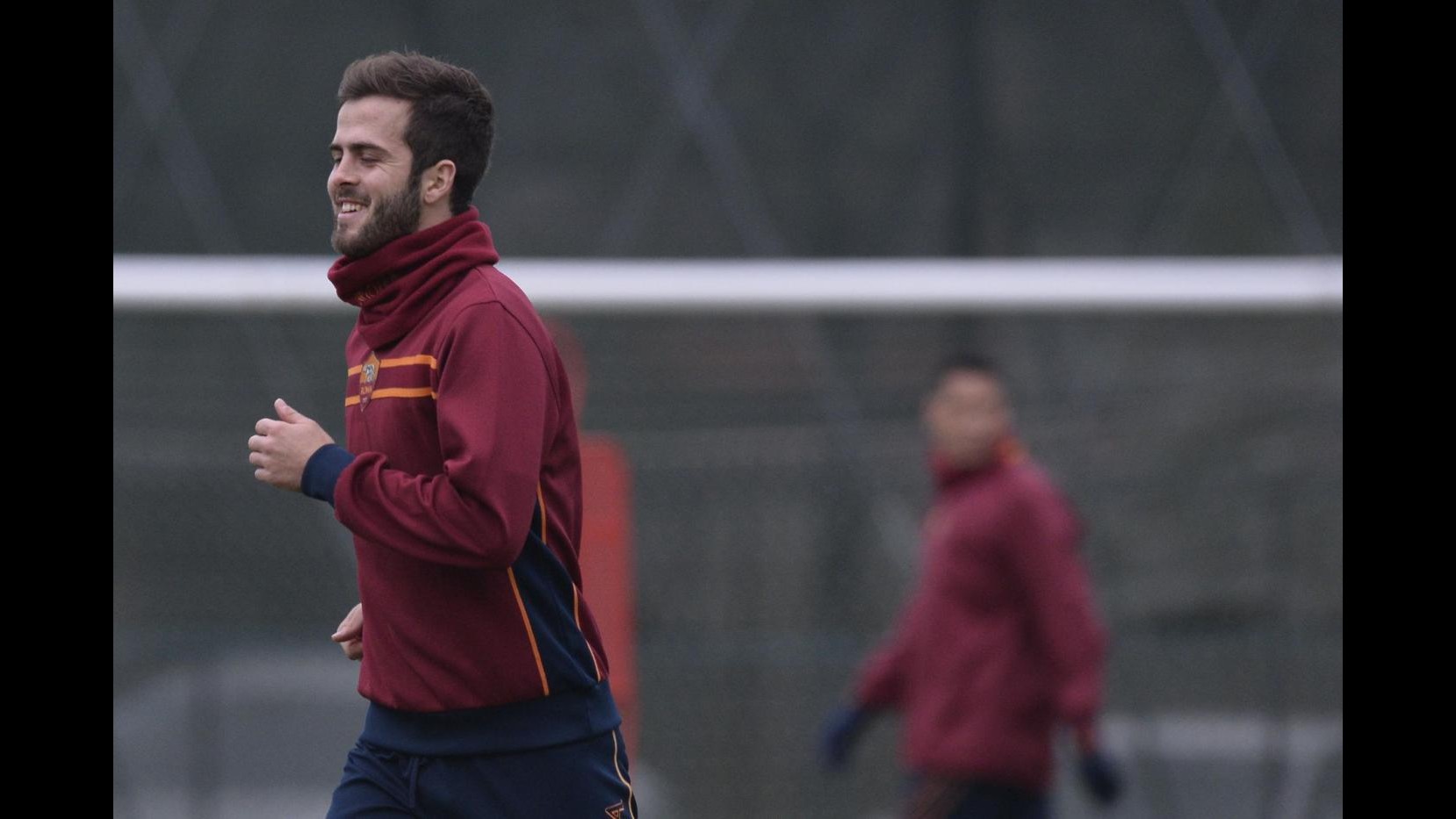 Stampa francese: Roma respinge assalto Psg e vuole ‘blindare’ Pjanic con rinnovo