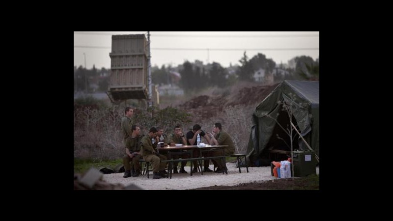 Gaza, cooperante: Raid da cielo e mare, orribile attacco a media