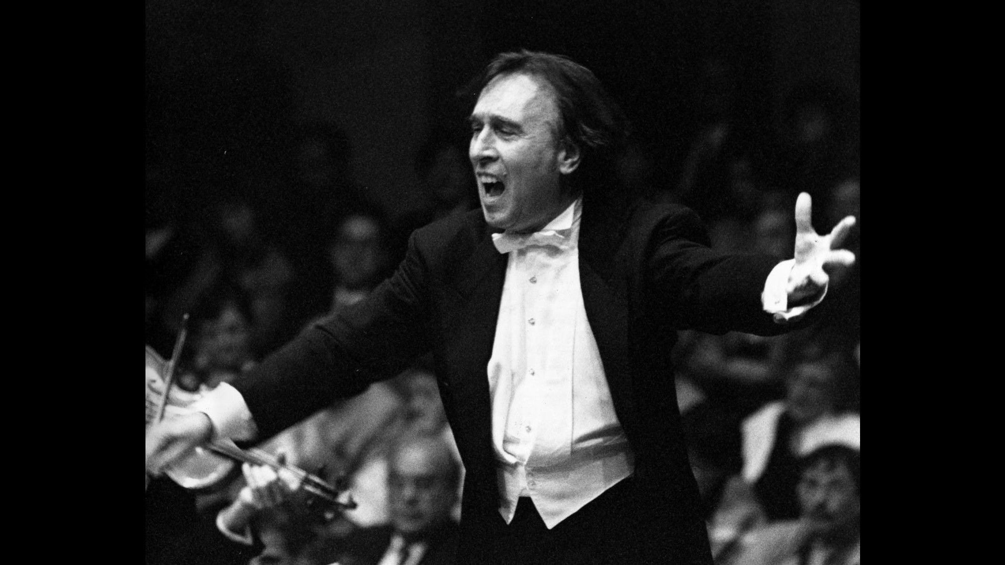 Abbado, camera ardente a Bologna: tanta musica per salutare il Maestro