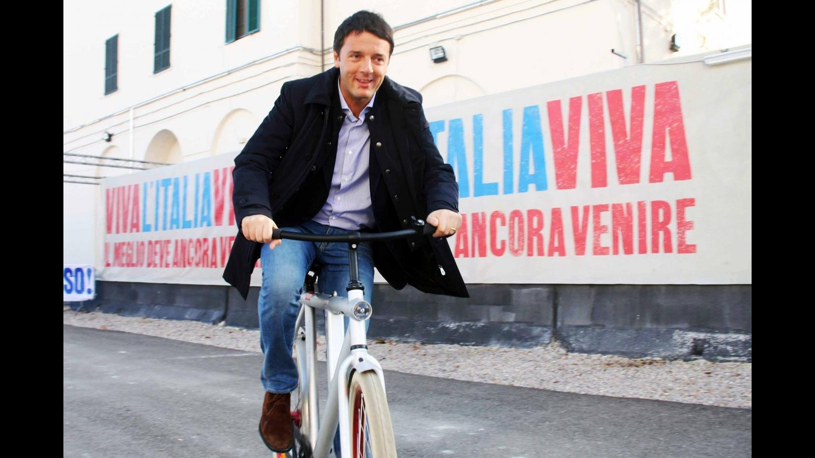 Primarie, Renzi: Nei sondaggi siamo lì lì, vinciamo con affluenza alta