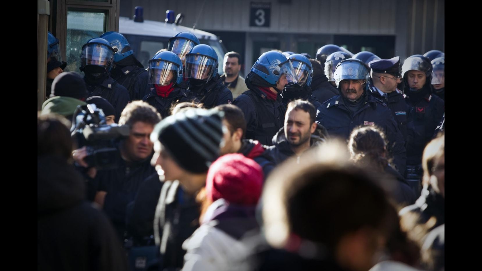 Scontri a Roma, da procura accertamenti su comportamento forze ordine