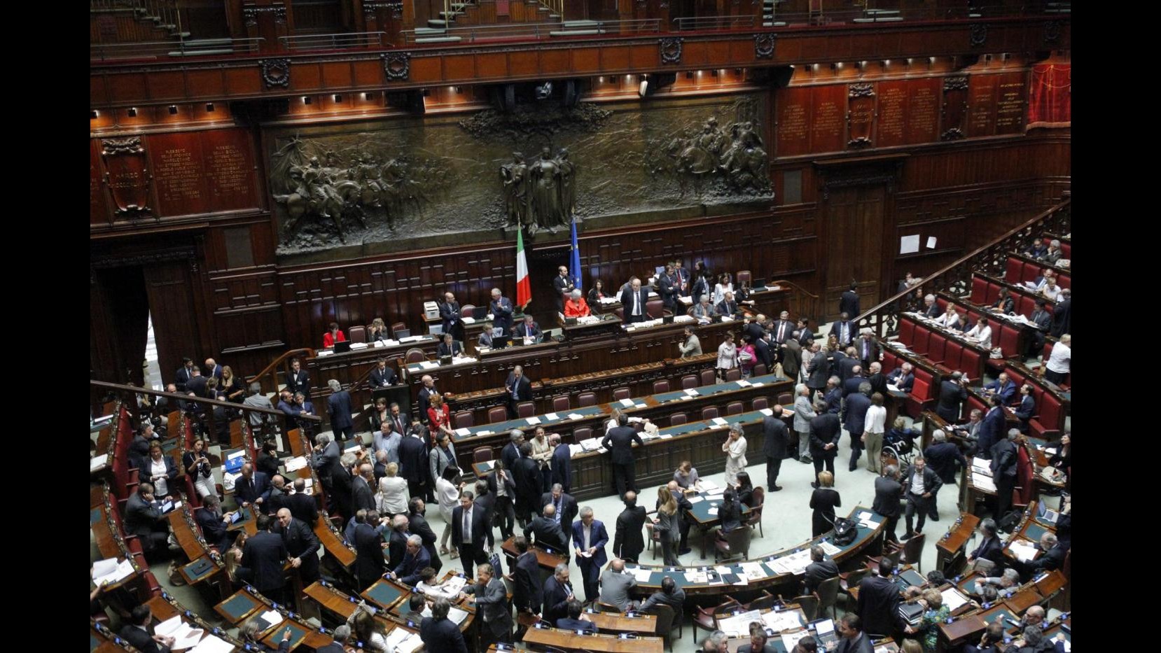 Sviluppo, Camera conferma fiducia con 295 sì, 78 no, 114 astenuti