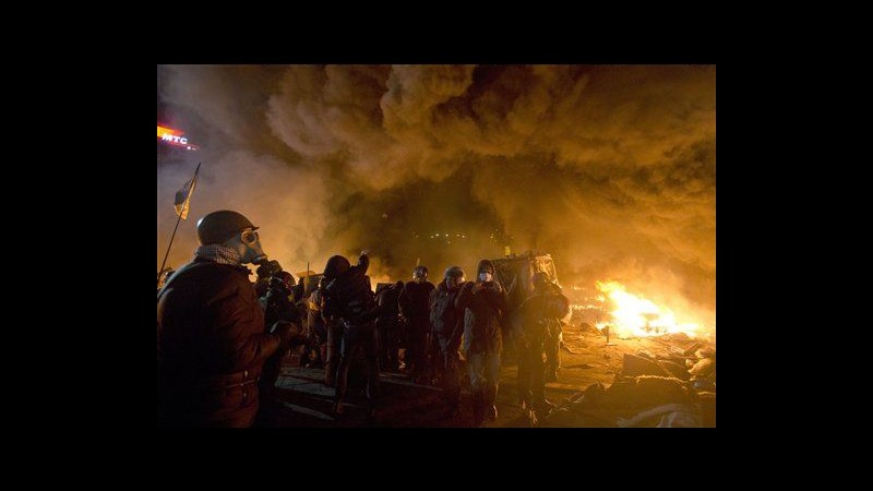 Ucraina, 25 morti e 250 ferit a Kiev. Yanukovych annuncia tregua