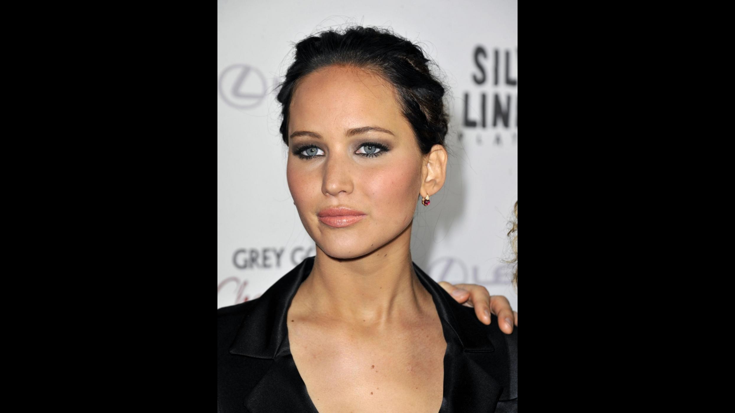 L’attrice Jennifer Lawrence è la donna più desiderabile del 2013