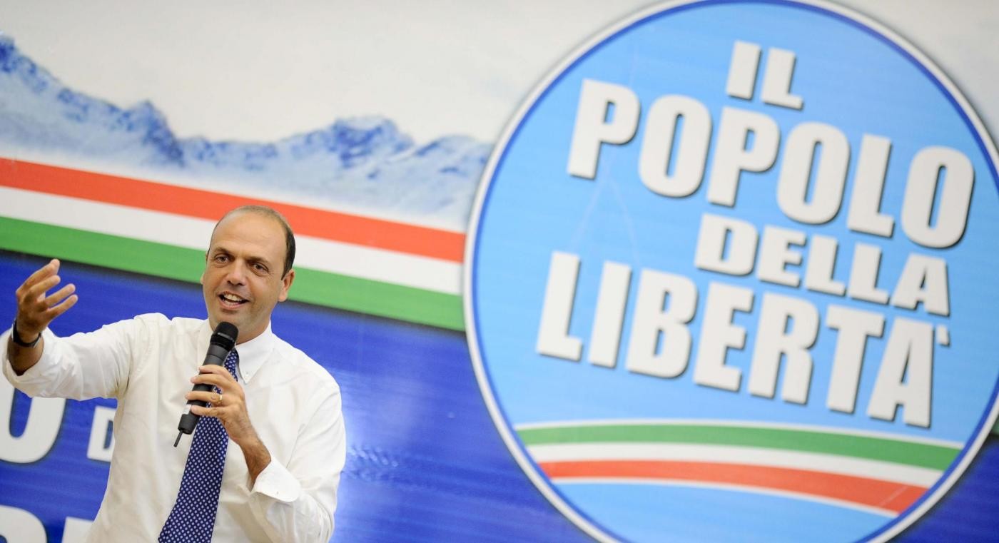 Governo, Alfano: Pdl responsabile, da Casini e Bersani solo slogan