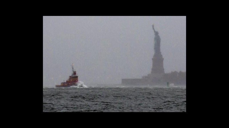 Sale attesa concerto per Sandy. Due miliardi lo seguiranno mercoledì