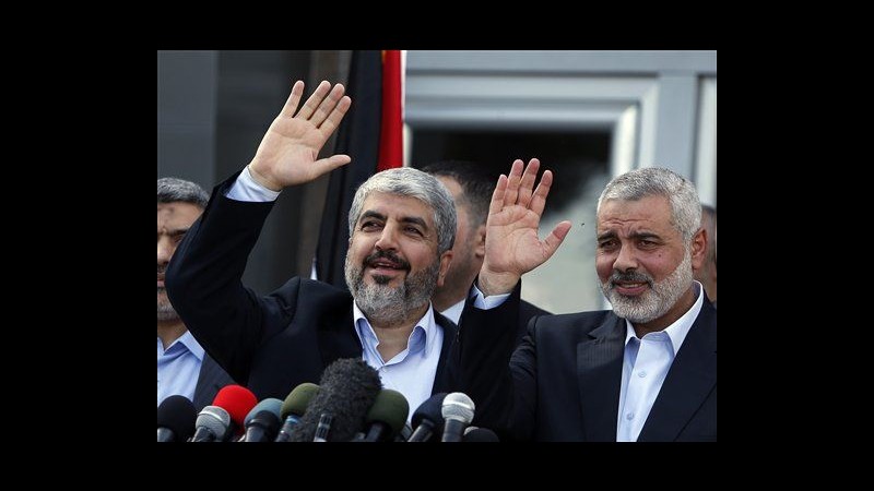 Gaza, Meshaal incontra Haniyeh e visita casa di Ahmed Yassin