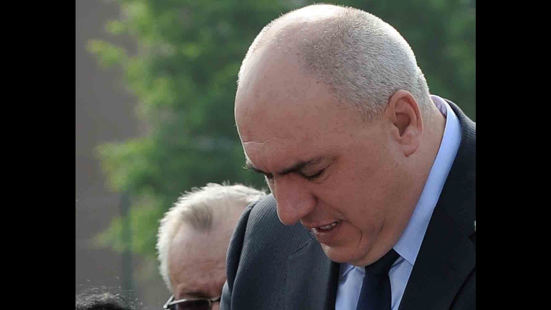 Crosetto (Pdl) commosso lascia diretta a La7: Oggi decisioni difficili