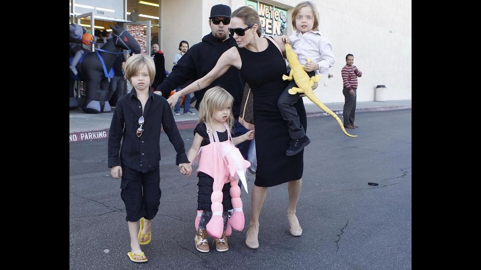 Addio al cinema per Angelina Jolie? Lei non lo esclude