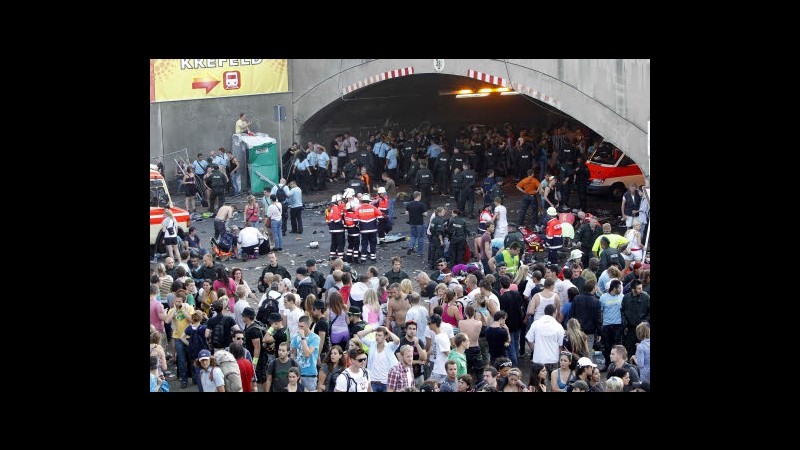 Germania, 10 incriminati per morte di 21 persone in LoveParade 2010