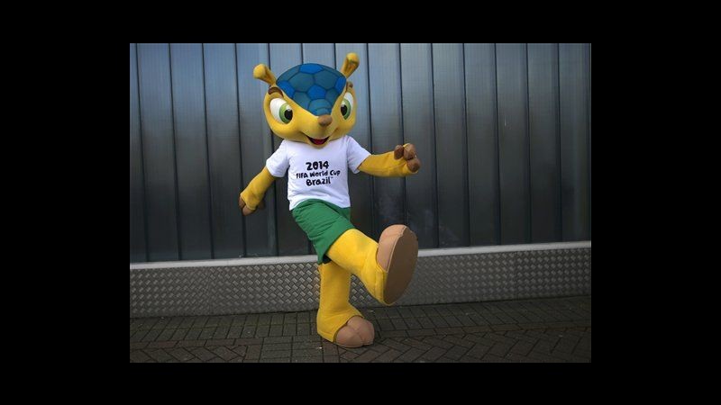Brasile, al via campagna per salvare armadillo-mascotte dei Mondiali