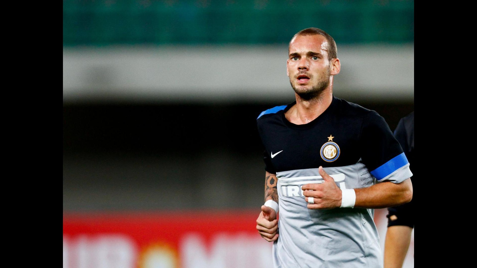 Stampa inglese, anche il Manchester Utd sulle tracce di Sneijder