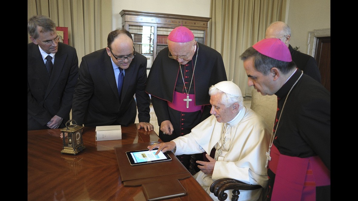 Benedetto XVI sbarca su twitter e si chiama @Pontifex_it