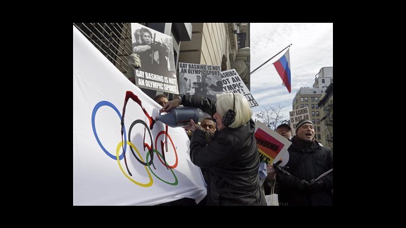Google: bandiera arcobaleno per doodle dedicato a Sochi 2014