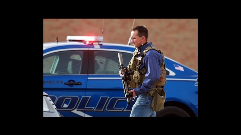 Usa, uomo uccide due persone in college Wyoming, poi si suicida