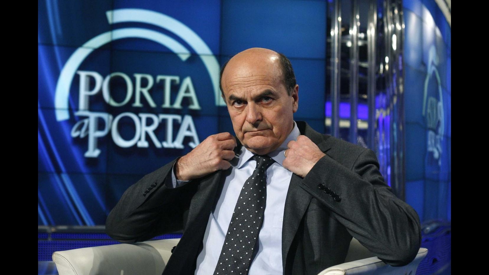 Primarie, video con suo parroco, Bersani si commuove ‘Porta a porta’