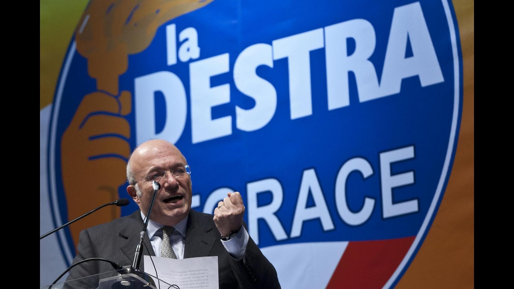 Elezioni, Storace (La Destra): Faremo campagna con nostro simbolo
