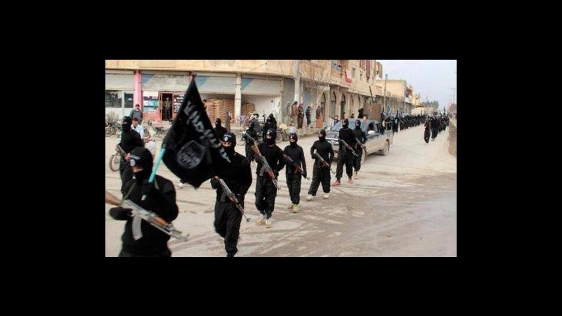 Siria, Isis: Combattiamo contro traditori che vogliono distruggerci
