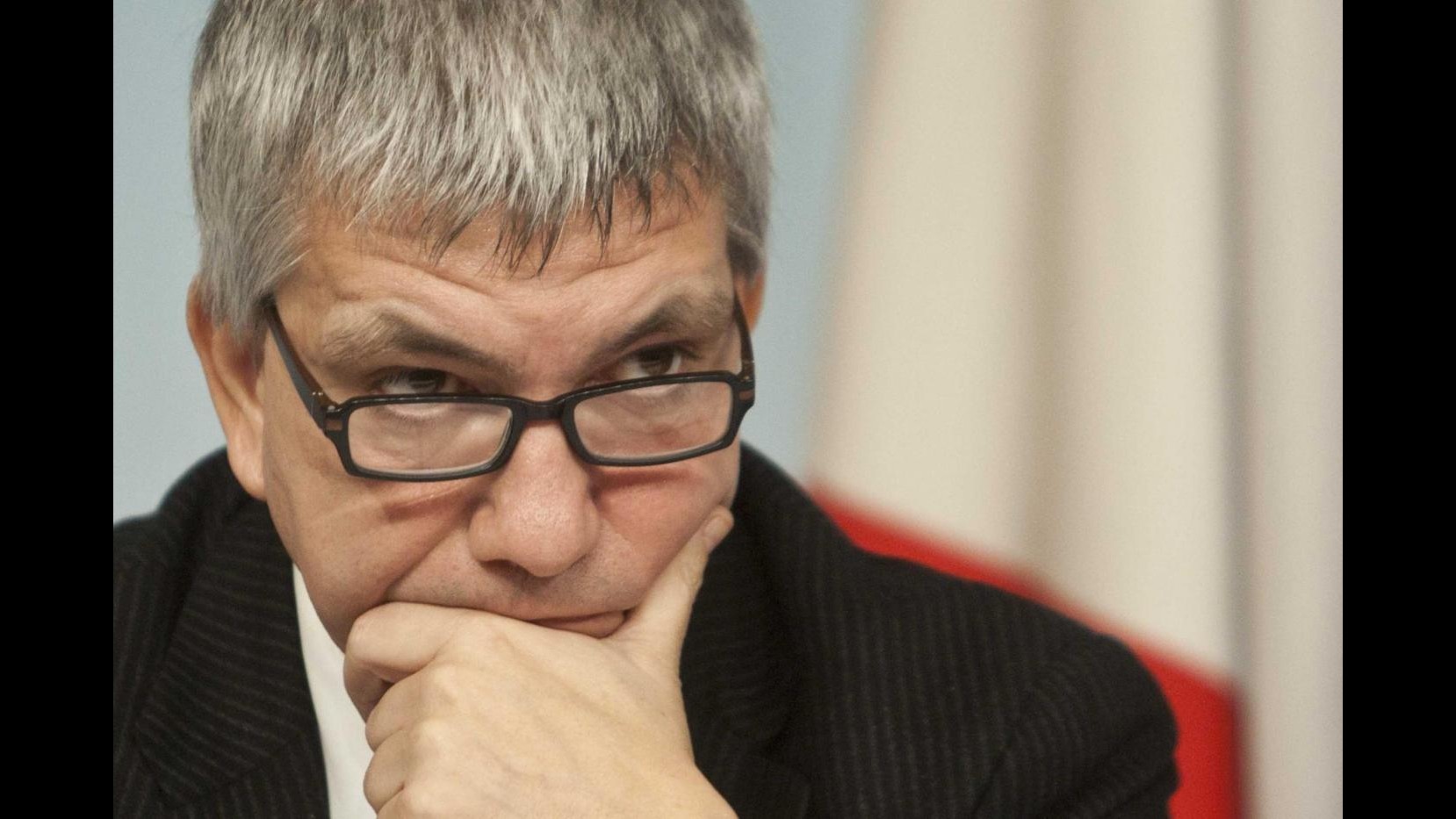 Vendola (Sel): Noi stiamo dalla parte opposta rispetto a Monti
