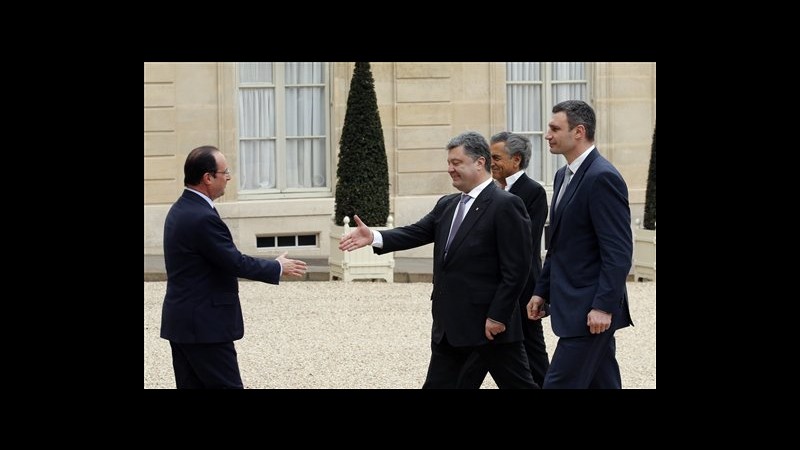 Ucraina, Klitschko e Poroshenko a Parigi: Da Usa-Ue unica dura posizione