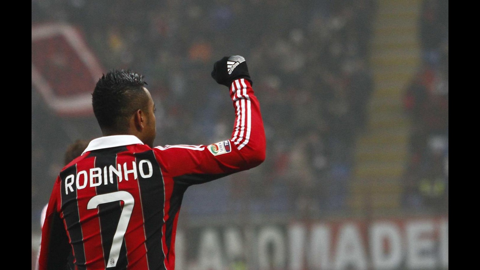 Galliani: Robinho? Ho fiducia nel Santos. Pato verso Corinthians
